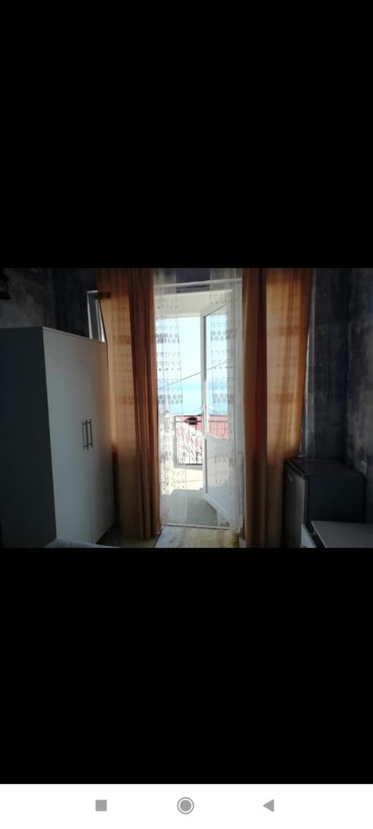 Geno Guest House كفارياتي المظهر الخارجي الصورة