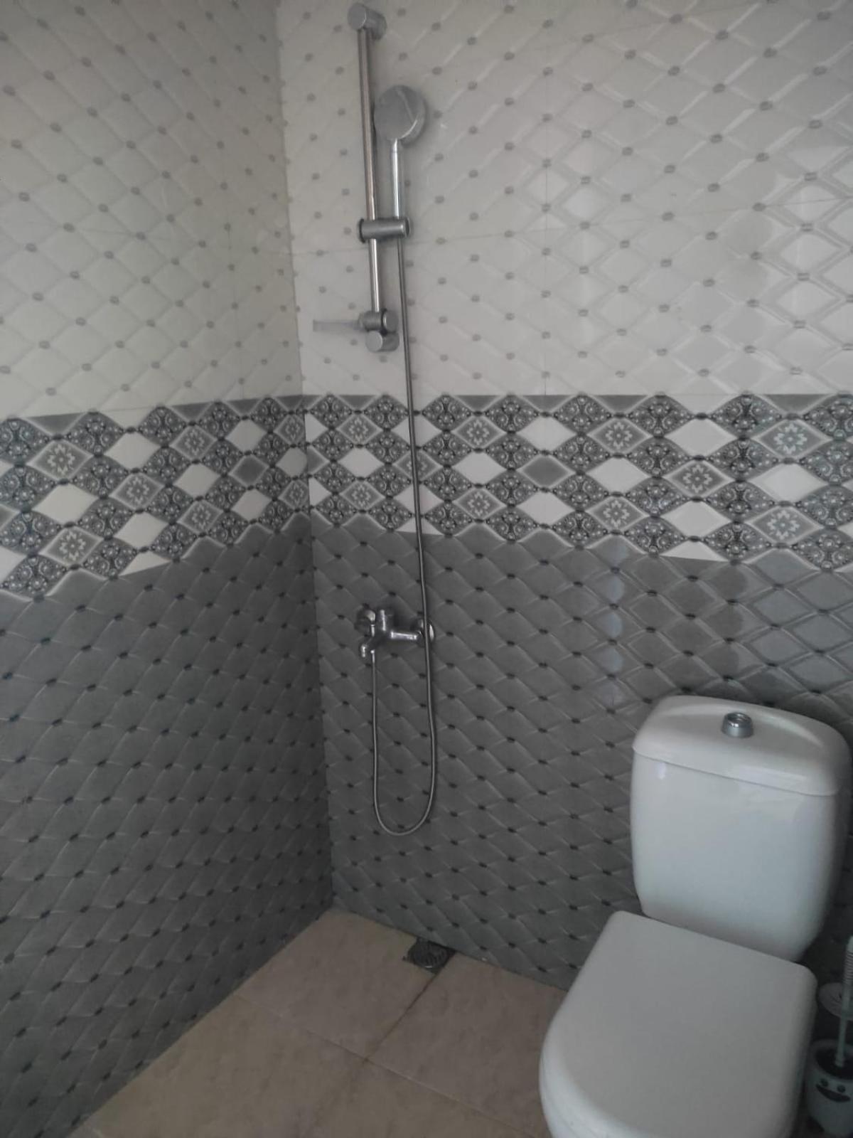 Geno Guest House كفارياتي الغرفة الصورة